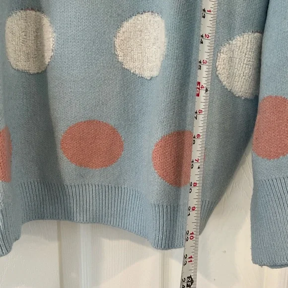 Cute sweater - Picture 4 of 4